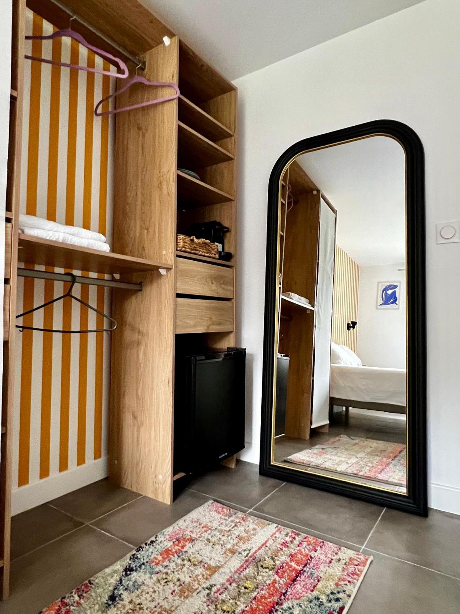 Chambre Dans Maison Meuliere Avec Jardin Chelles  Ngoại thất bức ảnh